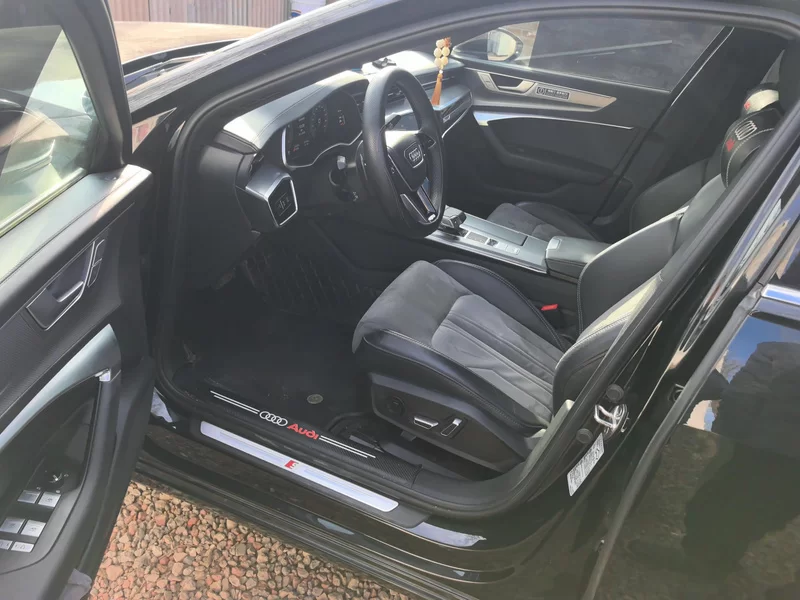 Audi A6L 2023 immagine di auto #12