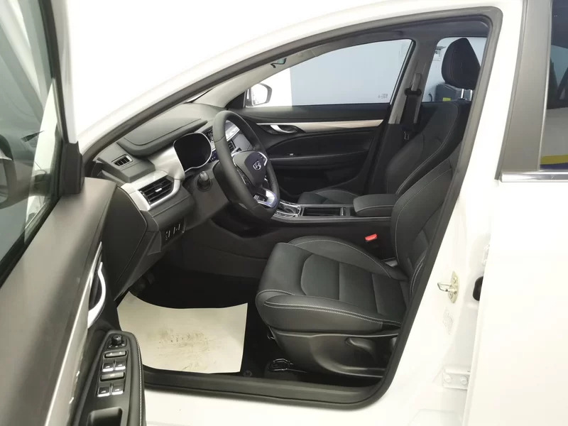 GEELY Emgrand 2020 #12 GEELY Emgrand 2020 car image #12