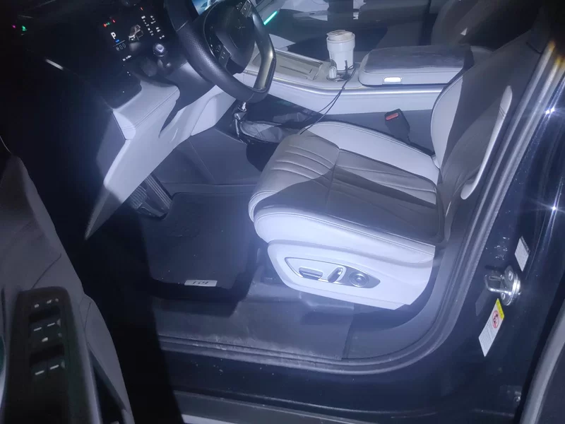 Xpeng G9 2023 #12 Xpeng G9 2023 immagine di auto #12