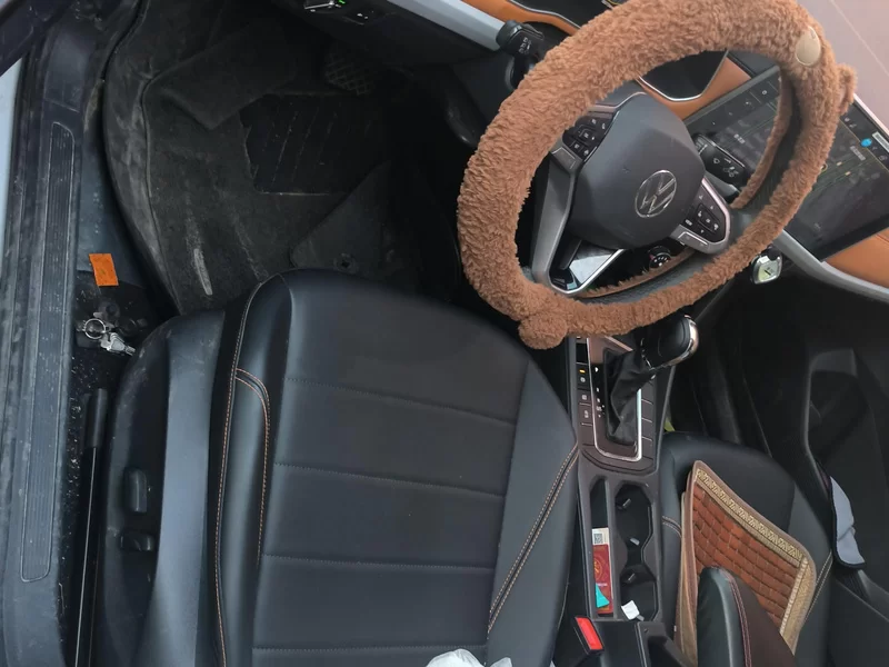 Volkswagen Bora 2025 car image #12