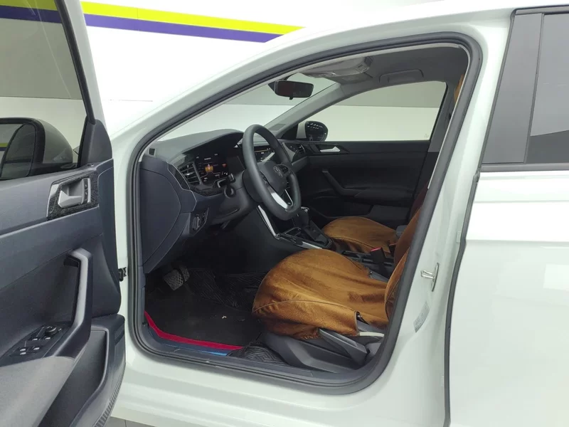 Volkswagen Lavida 2025 car image #12