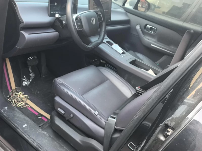 零跑汽车 零跑C16 2024 汽车图片 #12