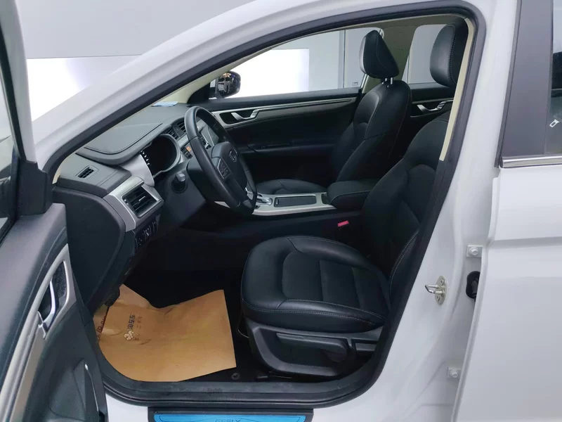 GEELY Emgrand GL 2017 car image #12