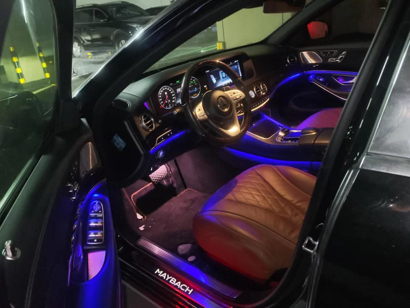 Mercedes-Benz Maybach S Class 2020 car image #12