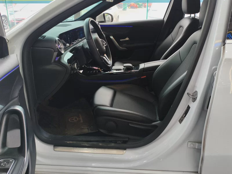 Mercedes-Benz A Class (Imported) 2020 #12 Mercedes-Benz A Class (Imported) 2020 car image #12