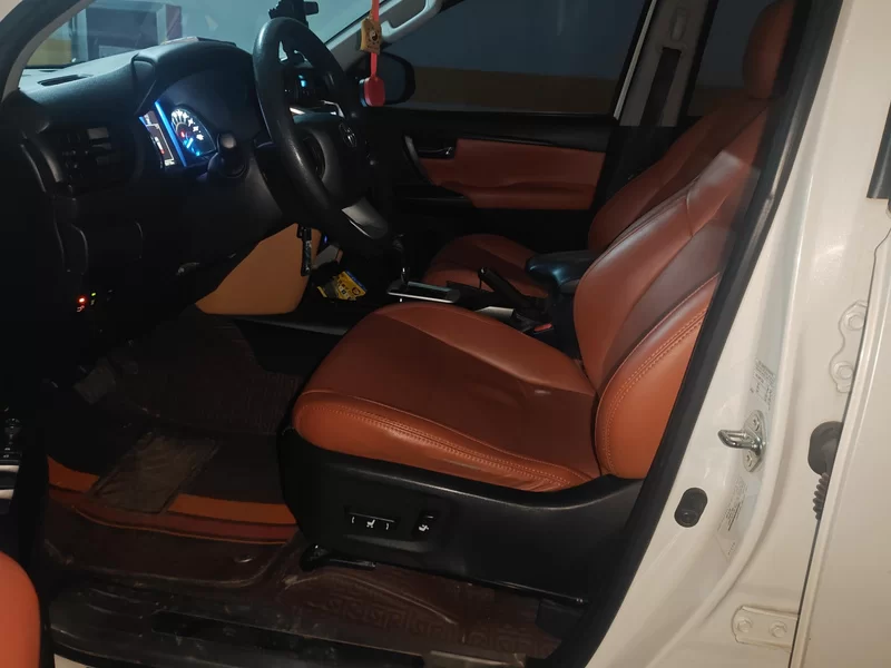 Toyota Fortuner 2018 #12 Toyota Fortuner 2018 car image #12