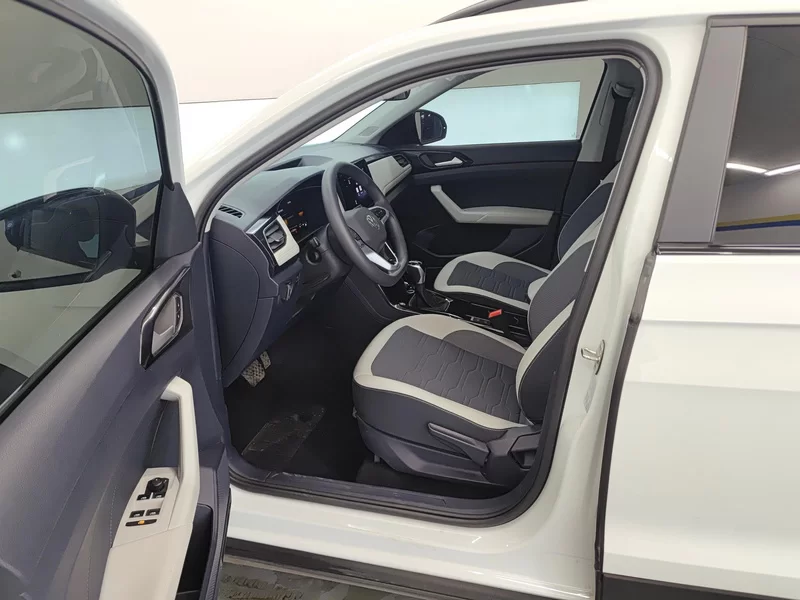 Volkswagen Tharu 2025 car image #12