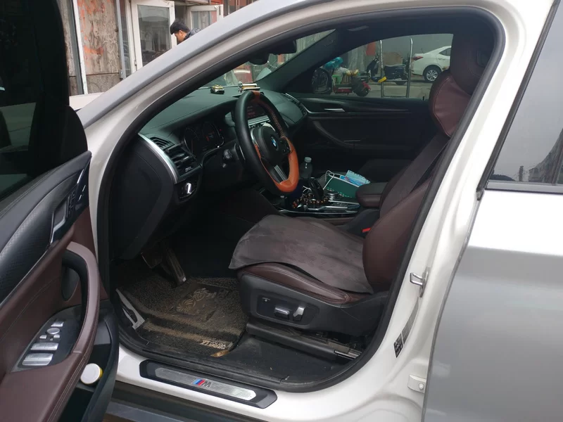 BMW X4 2018 изображение автомобиля #12