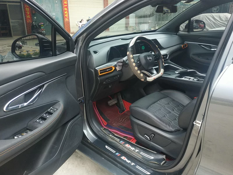 Changan UNI-T 2022 صورة سيارة #12