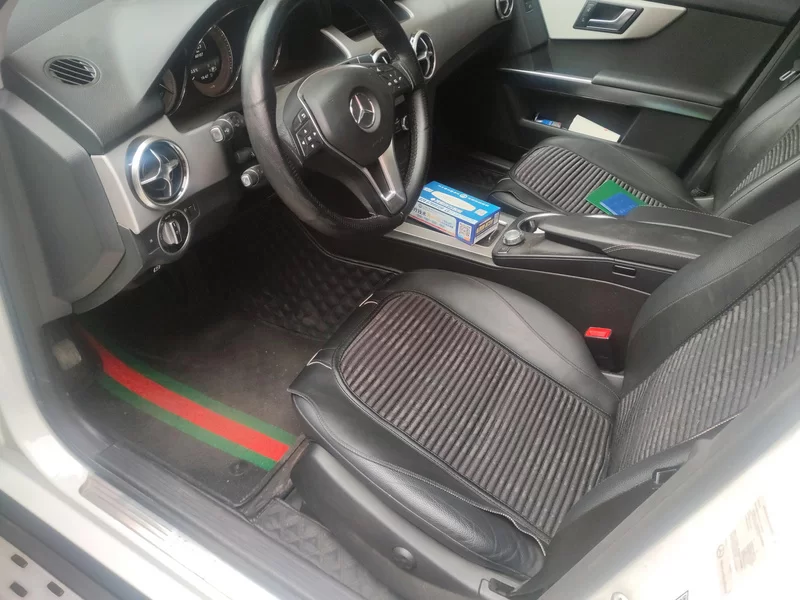 Mercedes-Benz 2014 car image #12