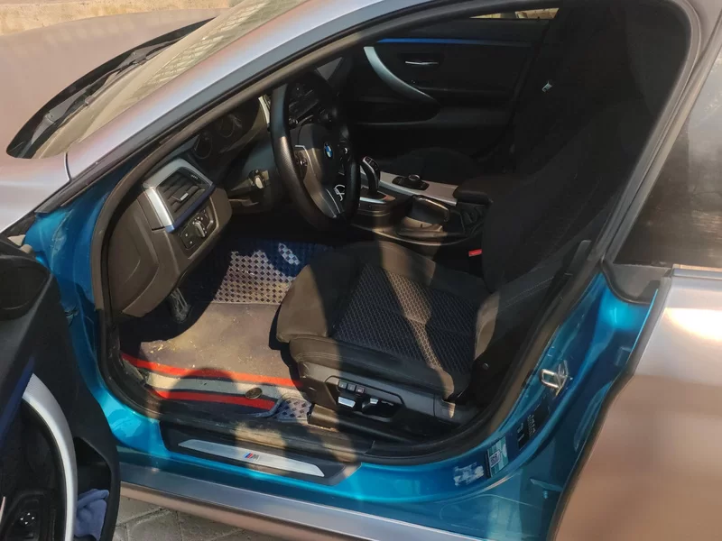 BMW 4 Series 2019 car image #12