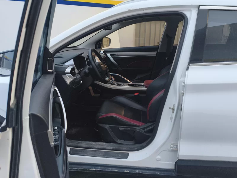 GEELY Coolray 2021 car image #12