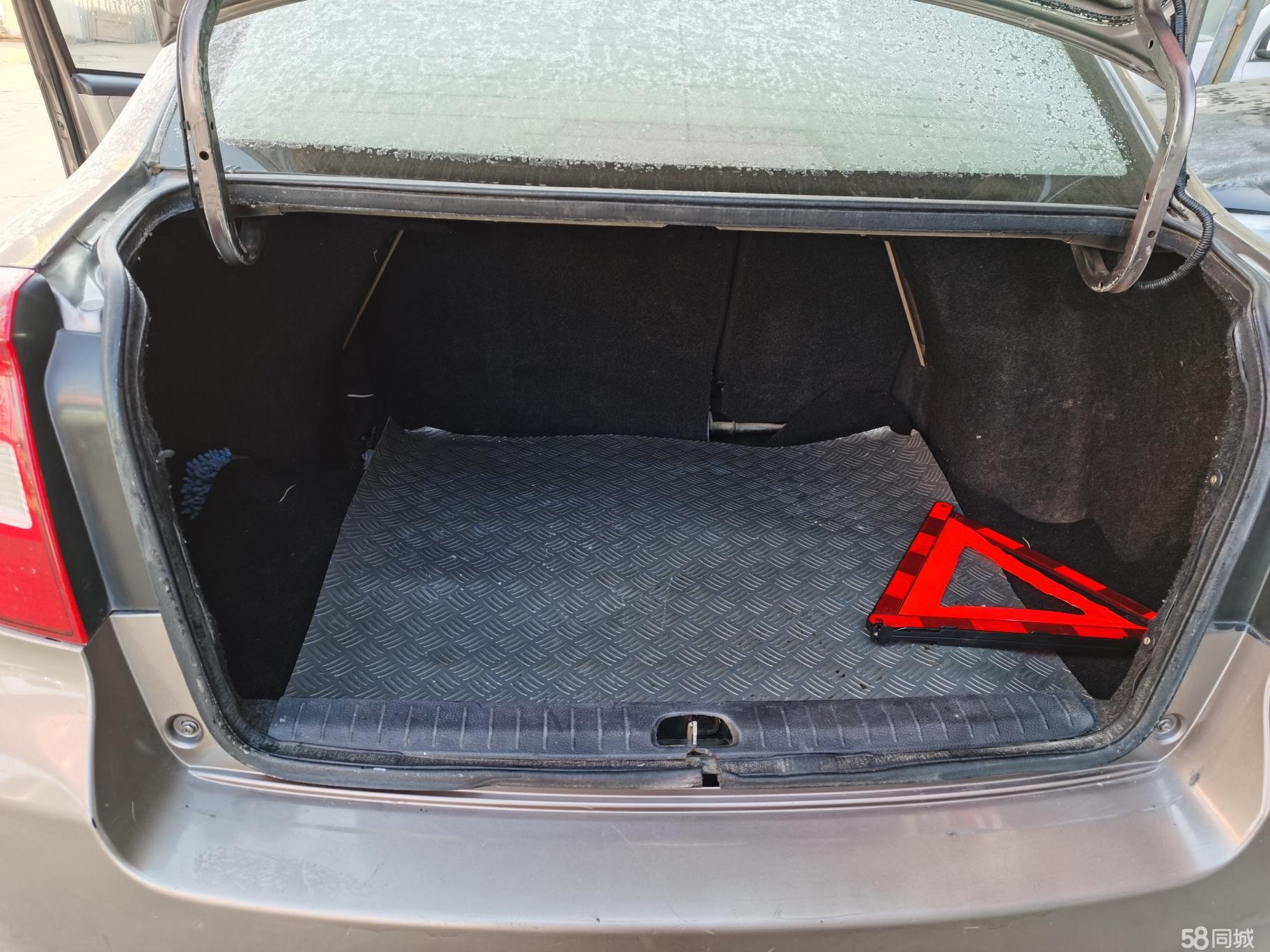 Suzuki SX4 Sedan 2013 imagem de carro #12