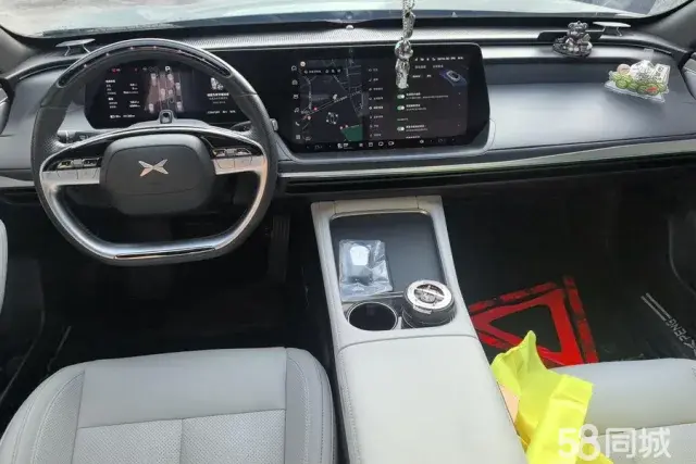 小鹏 小鹏P7 2023 汽车图片 #12