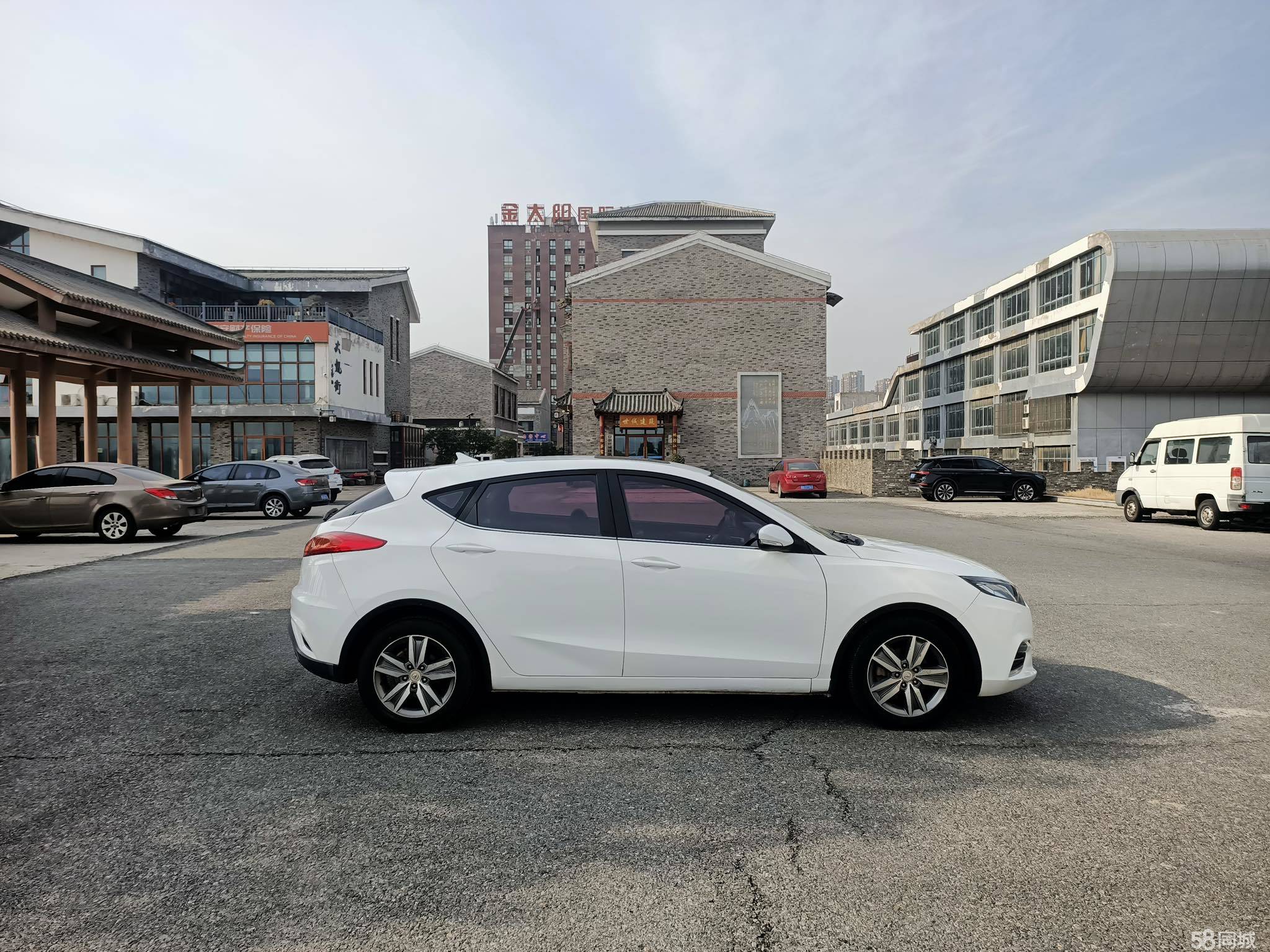 Changan Eado XT 2016 car image #12