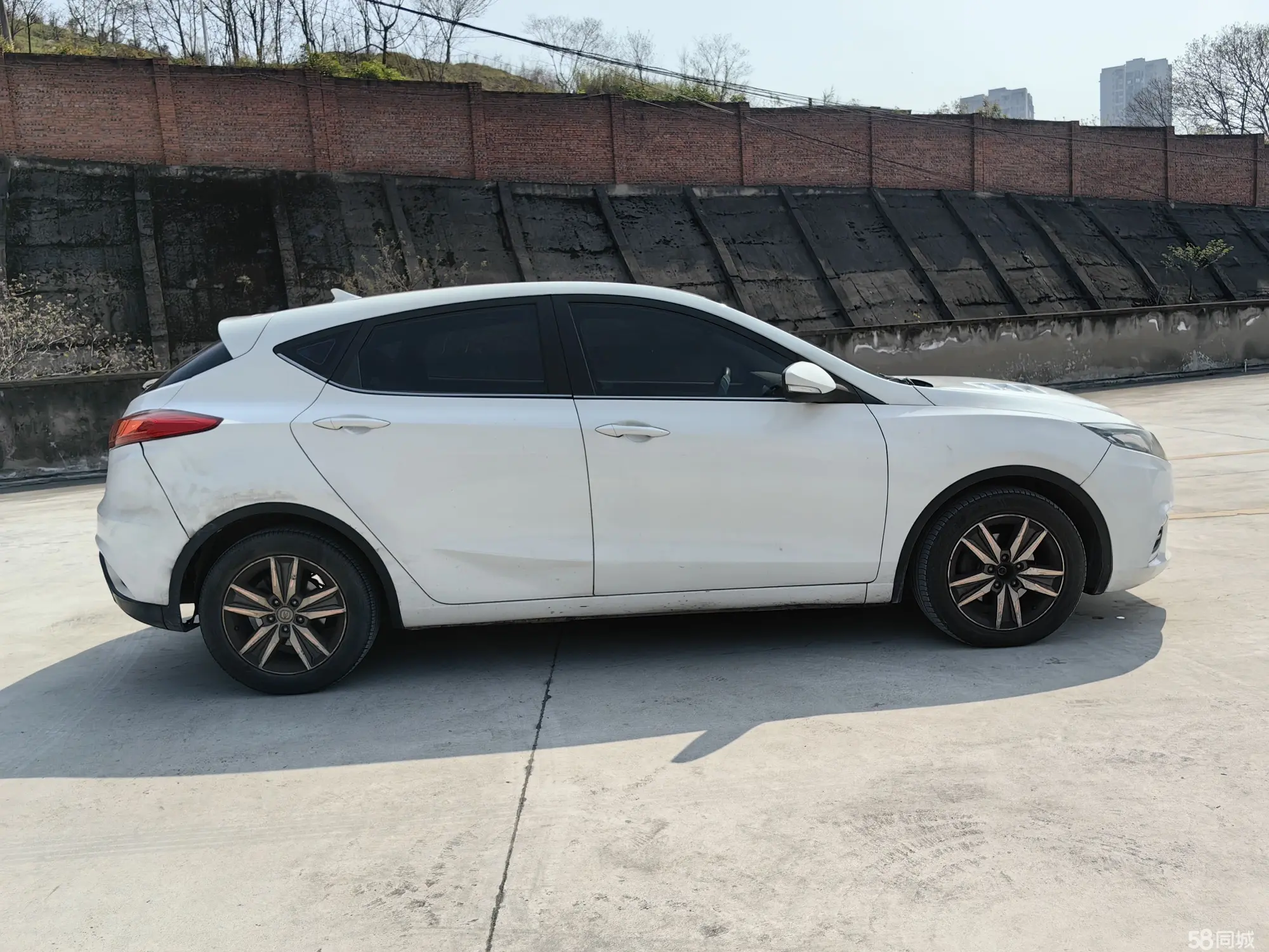 Changan Eado XT 2017 car image #12
