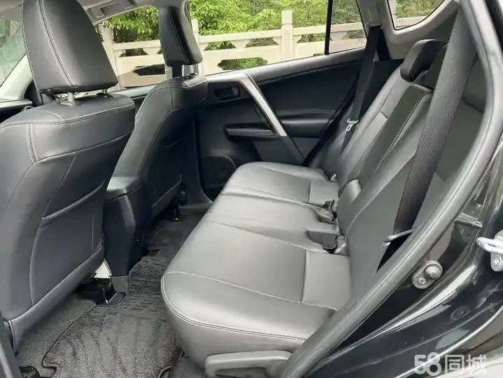Toyota RAV4 2017 #12 Toyota RAV4 2017 car image #12
