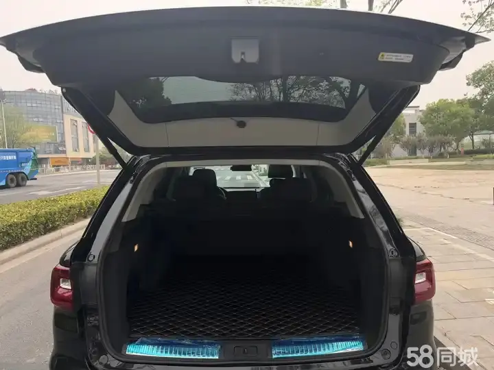 HongQi HS5 2020 car image #12