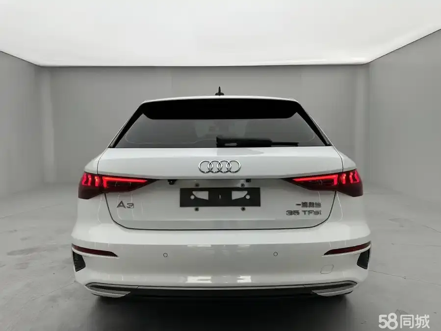 Audi Q6L Sportback e-tron 2021 #12 Audi Q6L Sportback e-tron 2021 car image #12