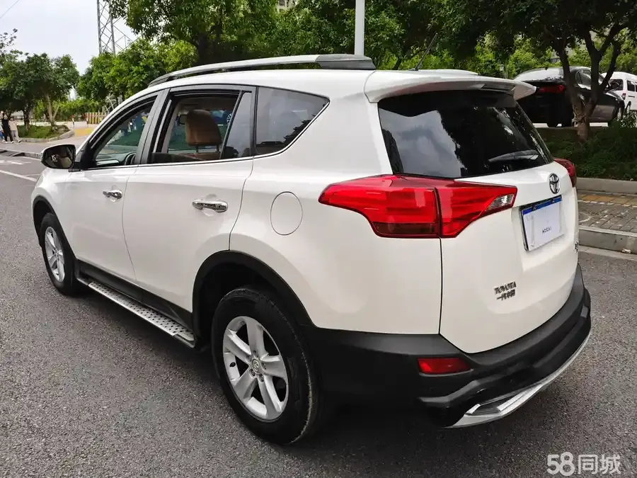 Toyota RAV4 2014 #12 Toyota RAV4 2014 car image #12
