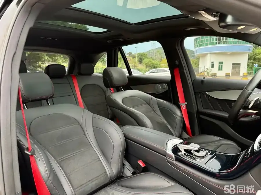 Mercedes-Benz GLC AMG 2017 imagem de carro #12