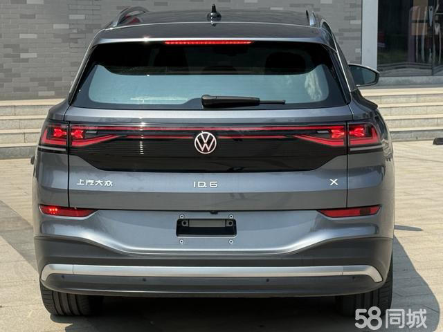 Volkswagen ID.6 X 2021 car image #12