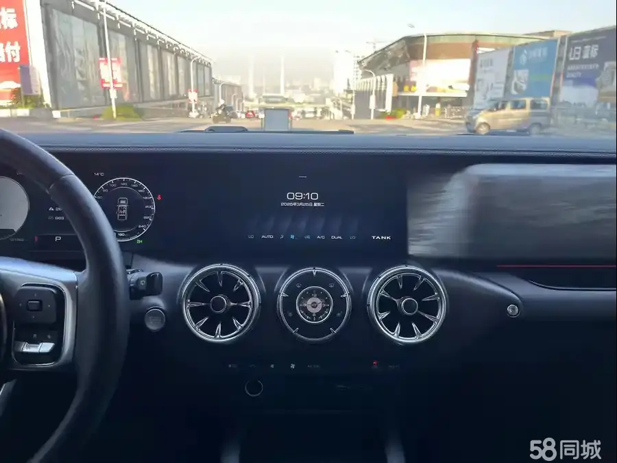 Tank 300 2024 immagine di auto #12