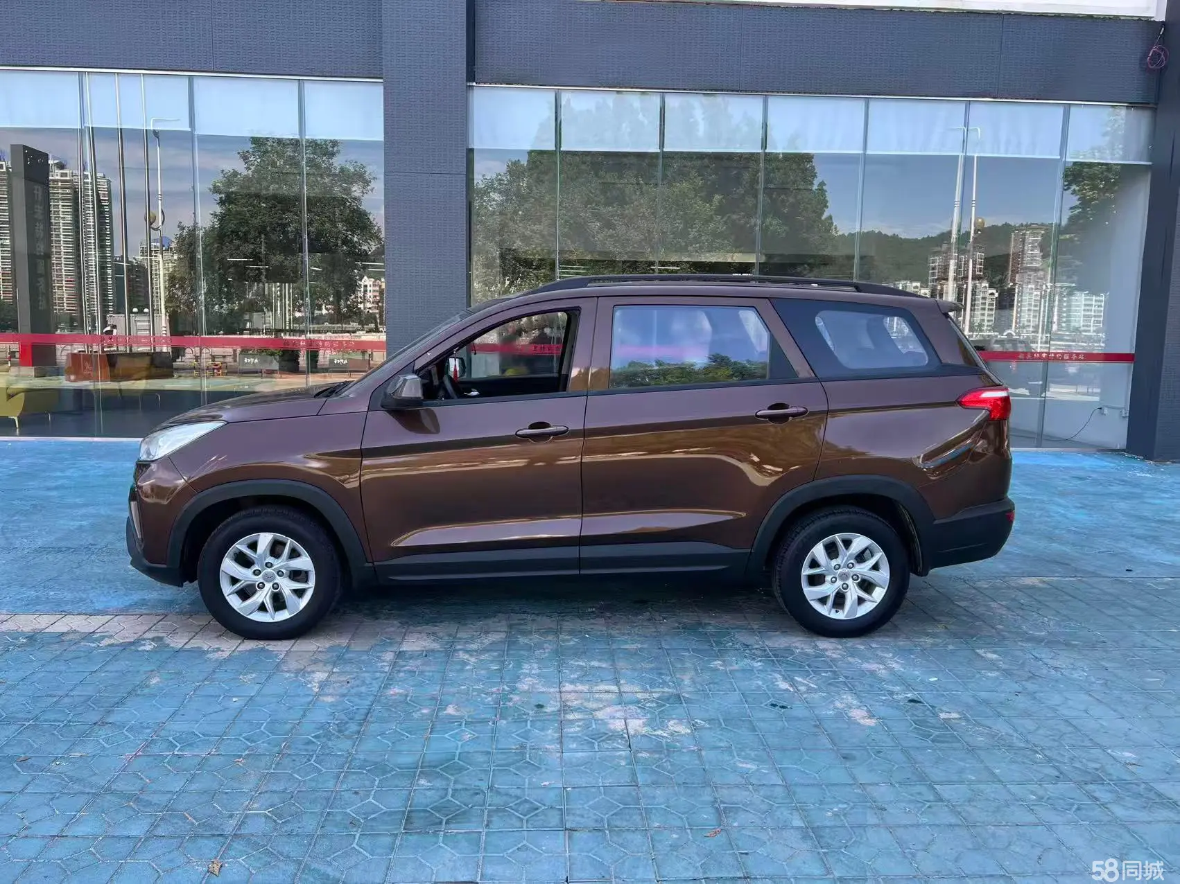 五菱汽车 五菱宏光S3 2018 汽车图片 #12