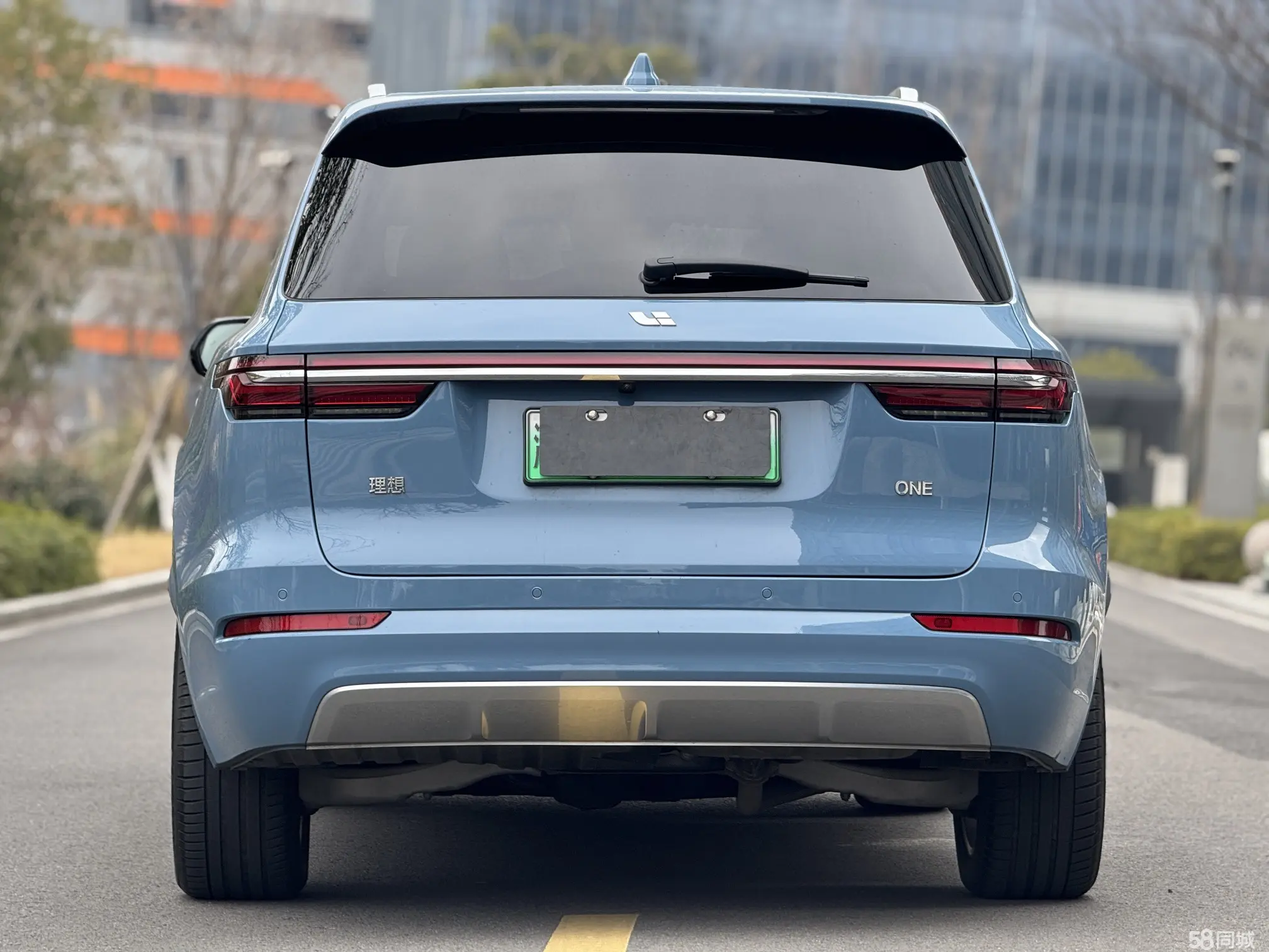 Li i6 2022 immagine di auto #12