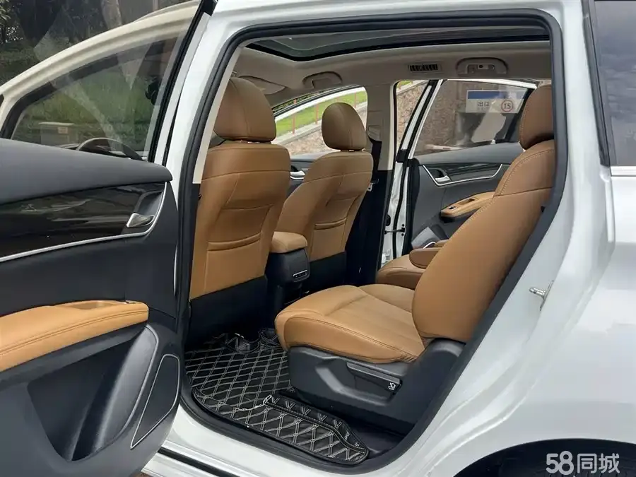 BYD Song MAX 2017 immagine di auto #12