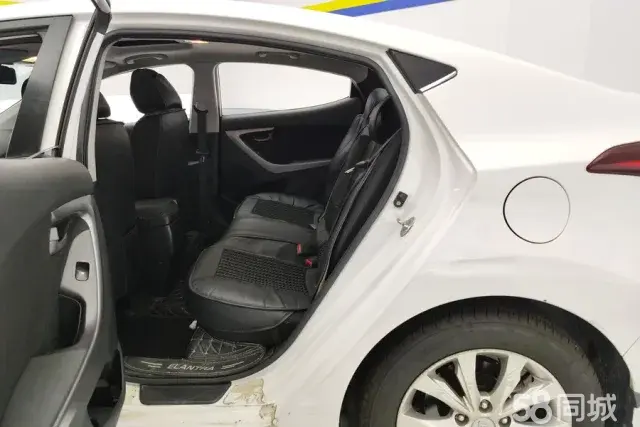 Hyundai Elantra MD 2017 car image #12