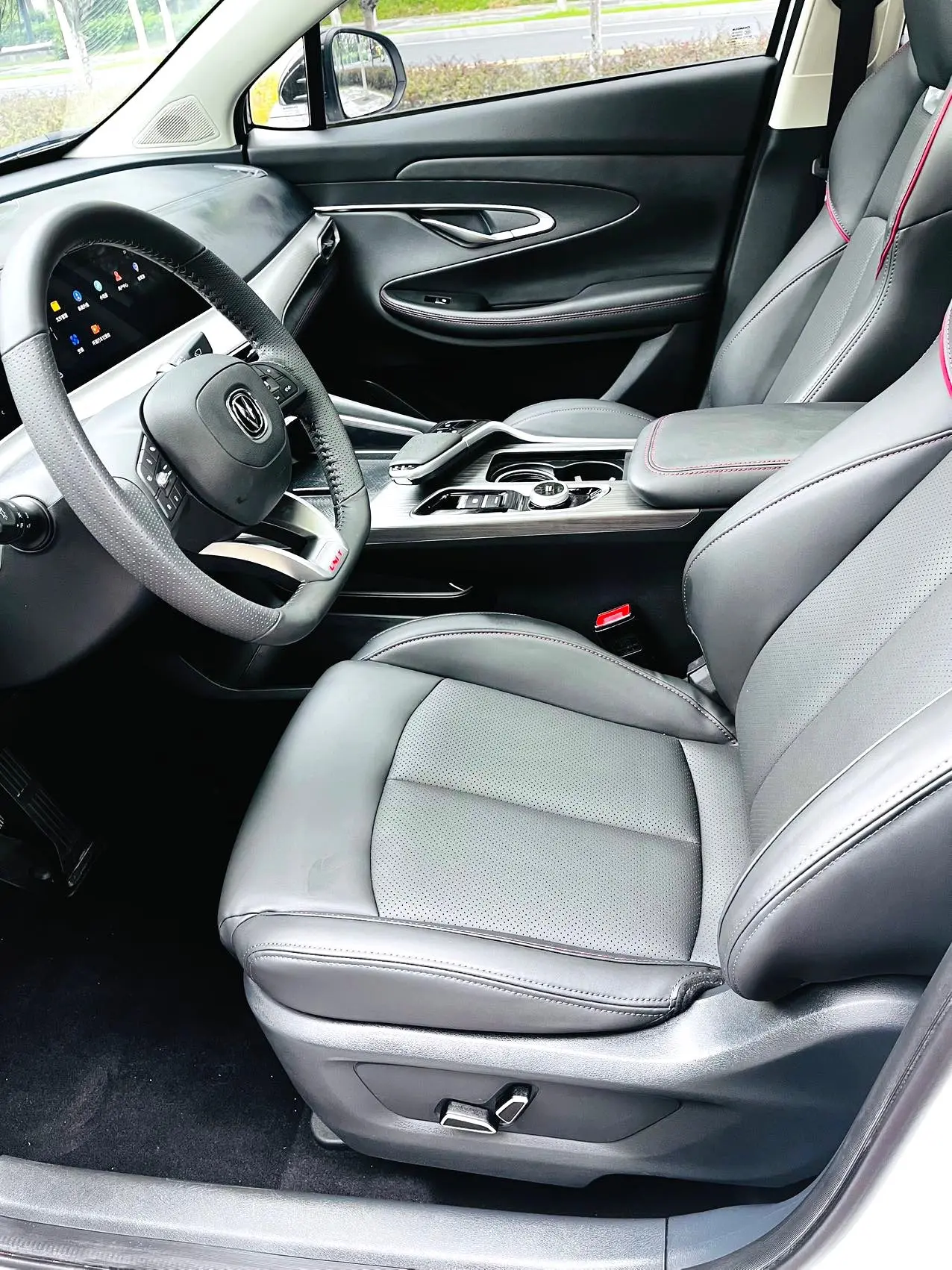 Changan UNI-T 2020 car image #12
