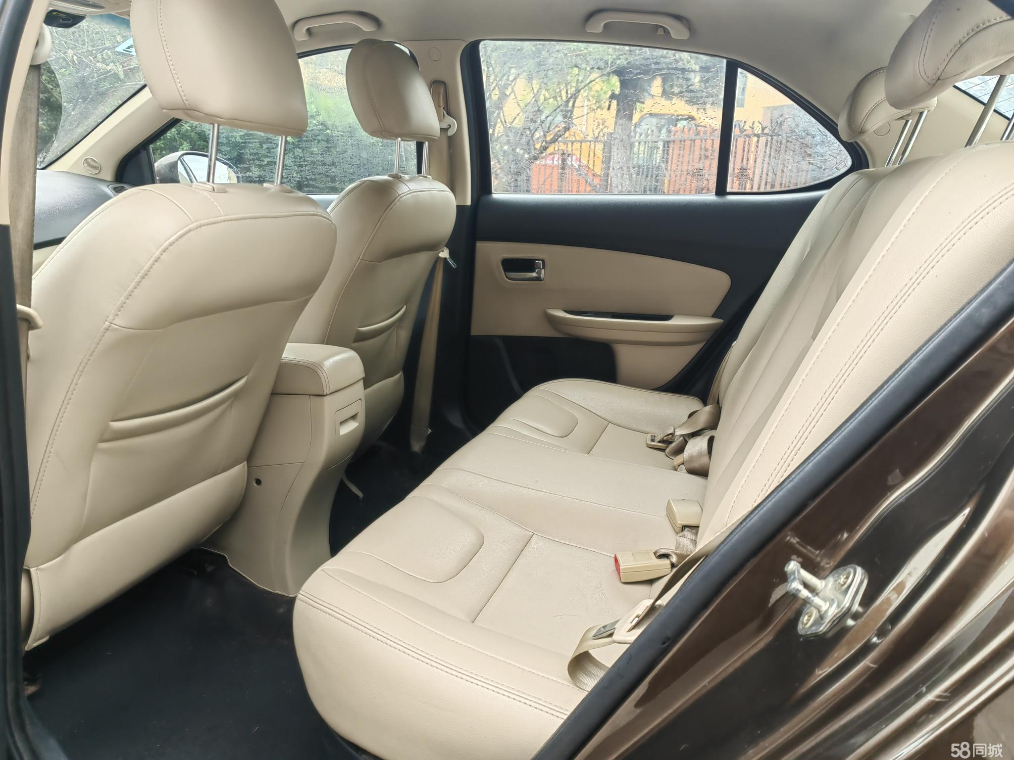 Chery E3 2015 car image #12