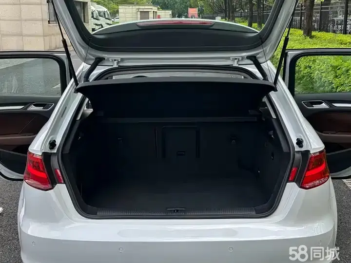 Audi A3 2017 car image #12