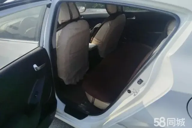 Kia Forte Koup 2014 car image #12