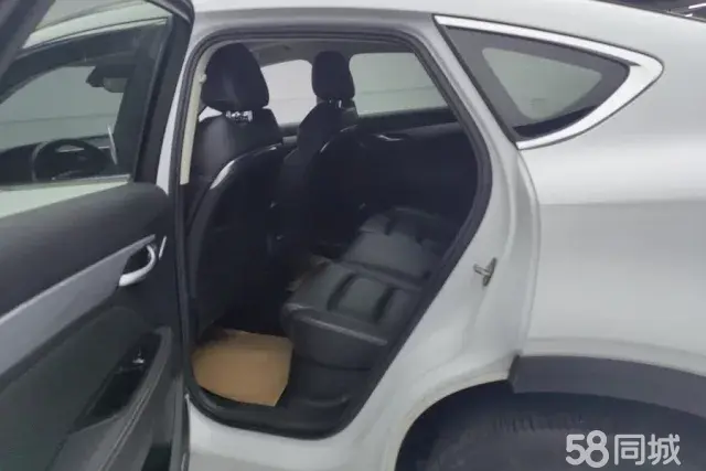 GEELY Tugella 2019 #12 GEELY Tugella 2019 car image #12