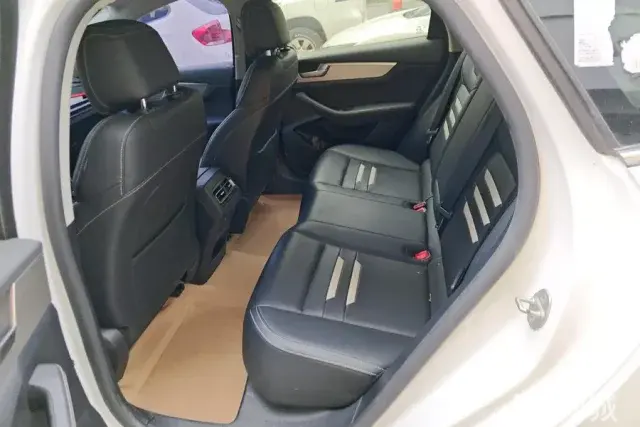 BYD Qin Pro 2019 #12 BYD Qin Pro 2019 car image #12