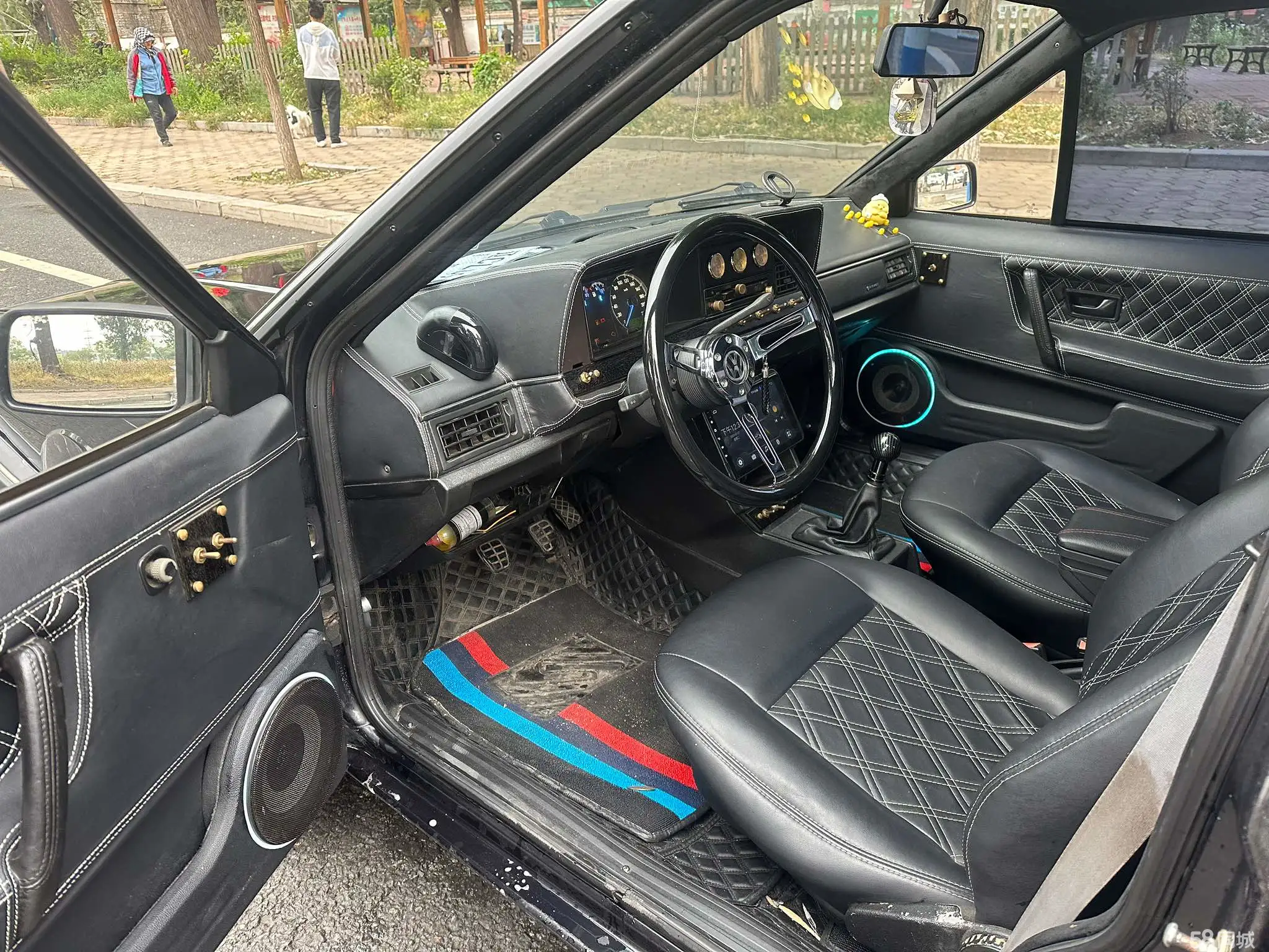 Volkswagen Santana Classic 2009 изображение автомобиля #12