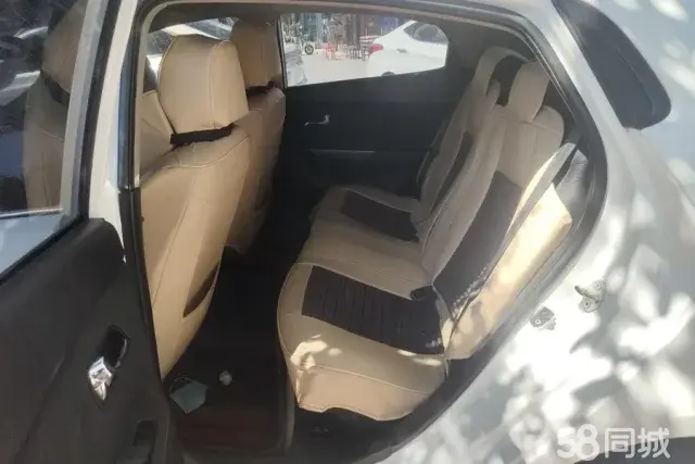 起亚 起亚K2 2014 汽车图片 #12