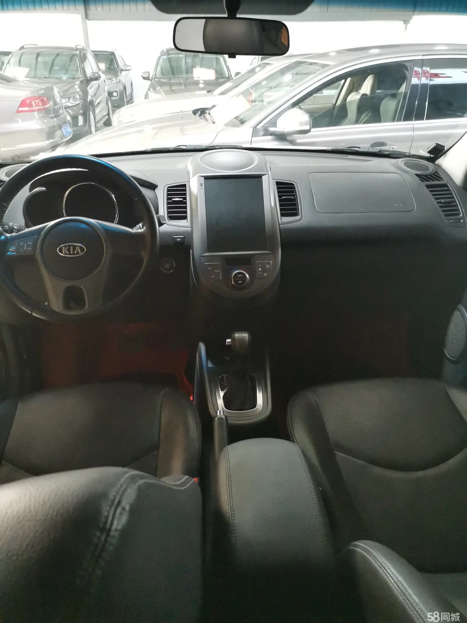 起亚 秀尔 2016 汽车图片 #12