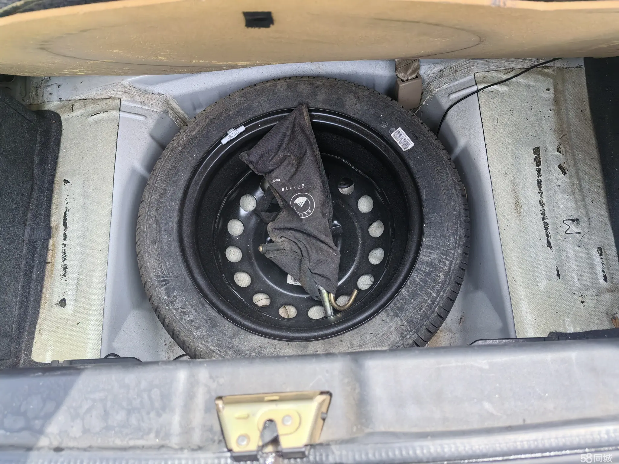 GEELY Panda Classic 2013 car image #12