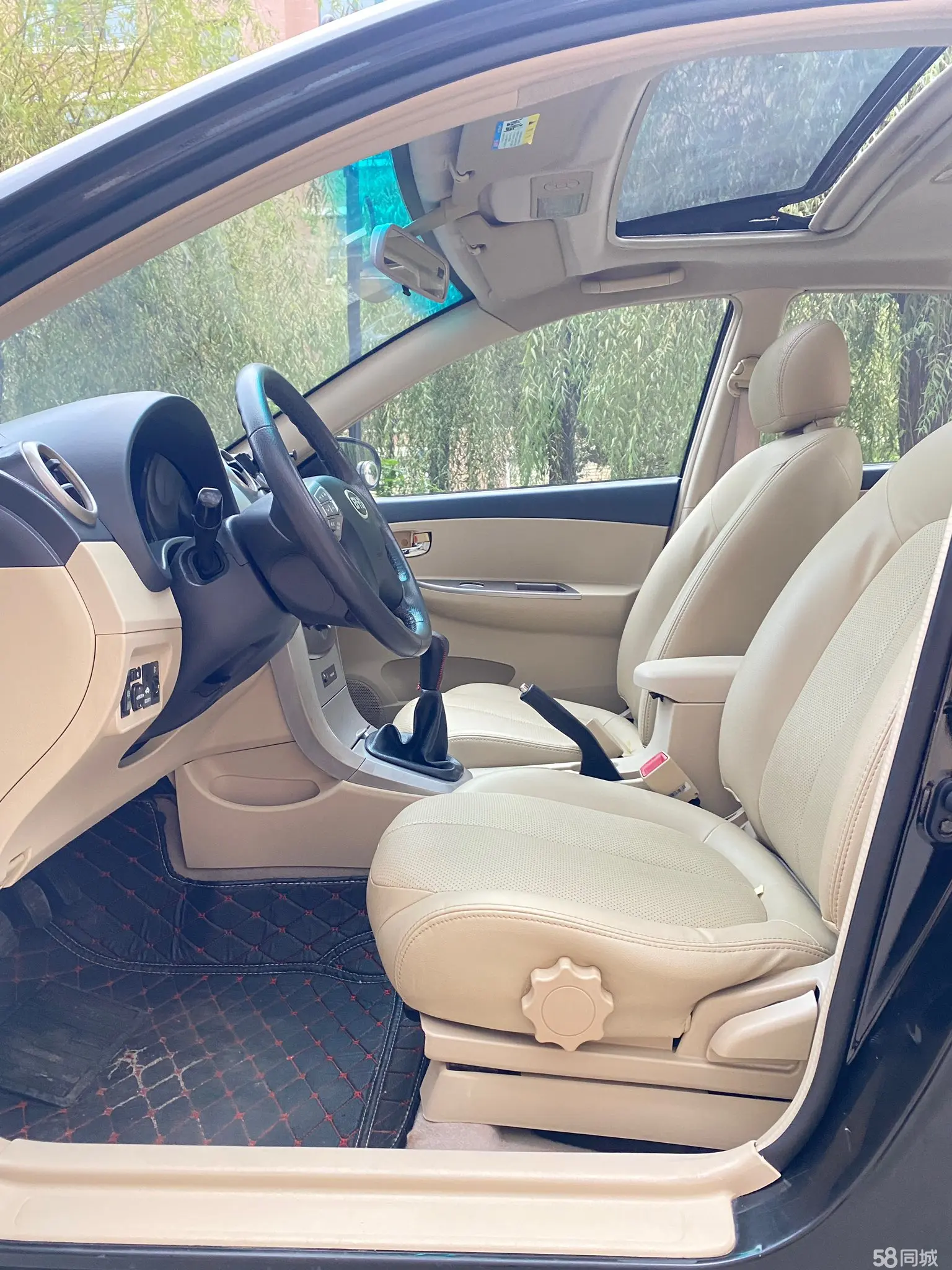 BYD G3 2011 car image #12