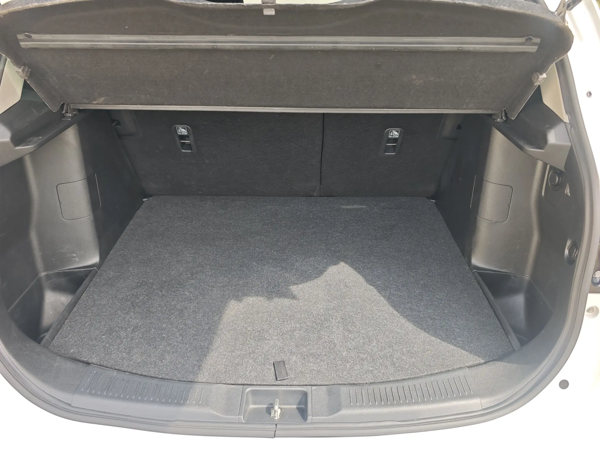 Suzuki SX4 S-CROSS 2018 imagen de coche #12