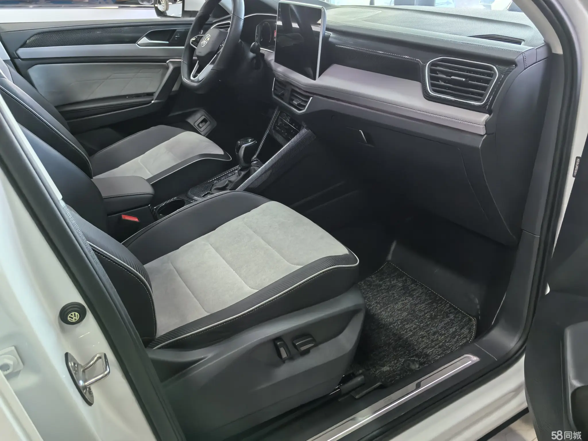 Volkswagen Tayron X 2023 #12 Volkswagen Tayron X 2023 car image #12