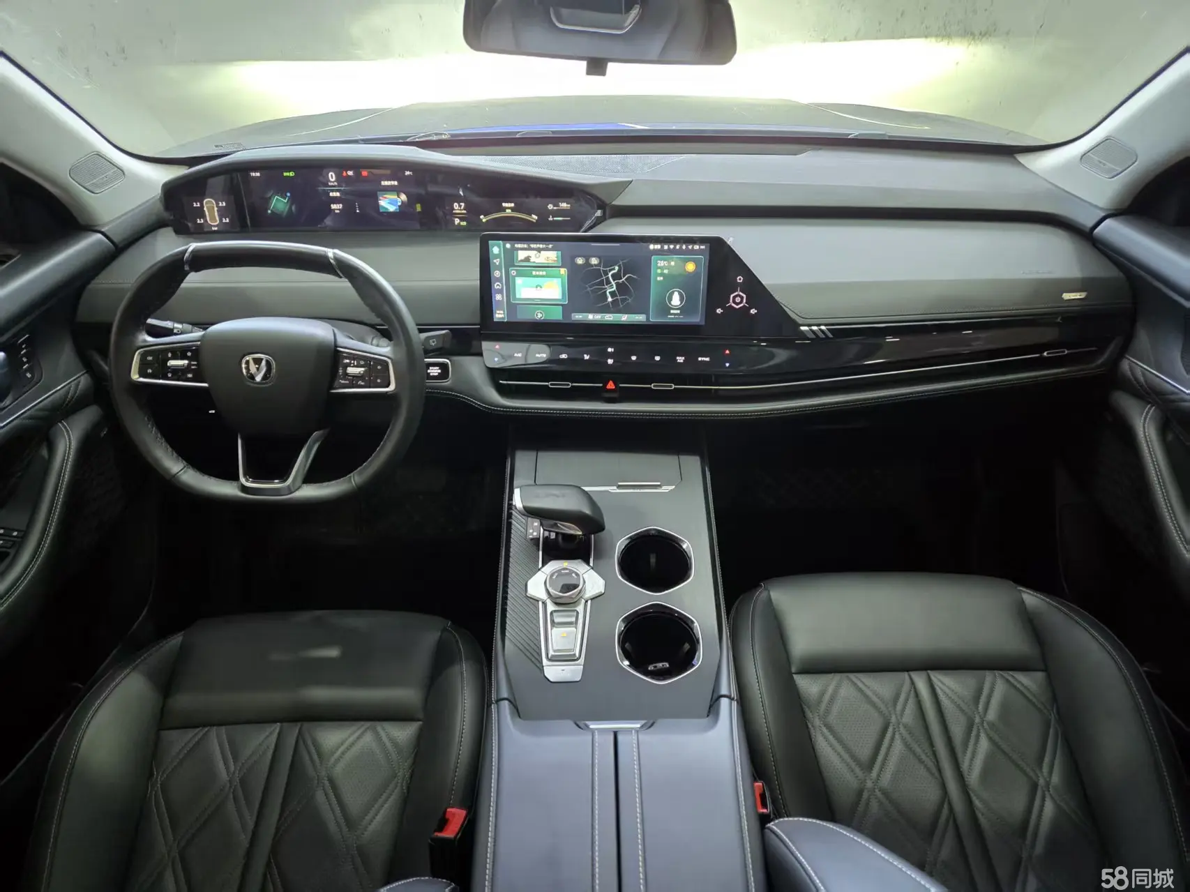 Changan UNI-K 2024 immagine di auto #12