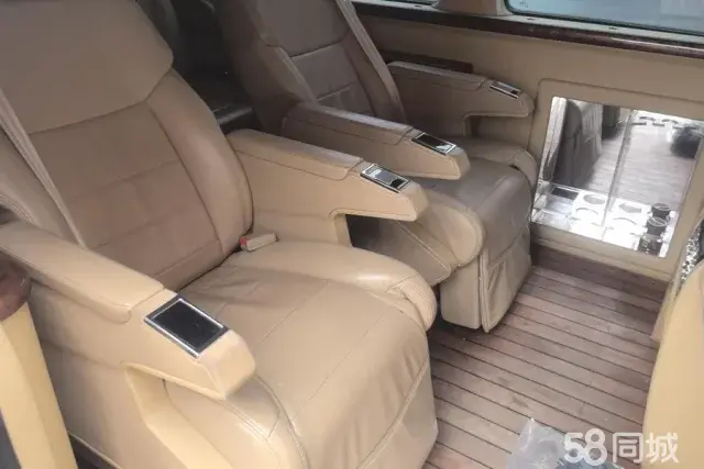 奔驰 威霆 2015 汽车图片 #12