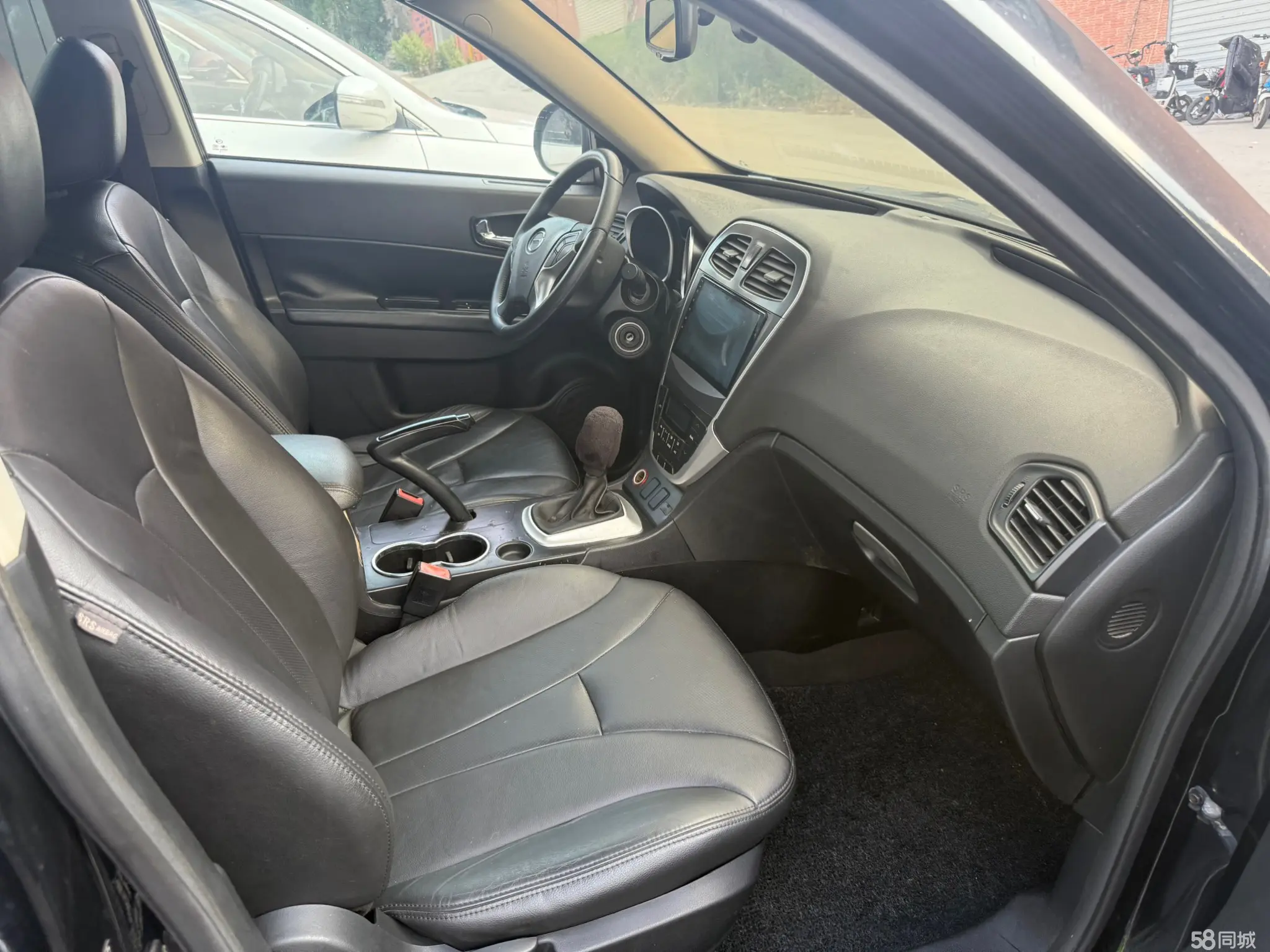 GAC Trumpchi GS4 COUPE 2012 #12 GAC Trumpchi GS4 COUPE 2012 car image #12