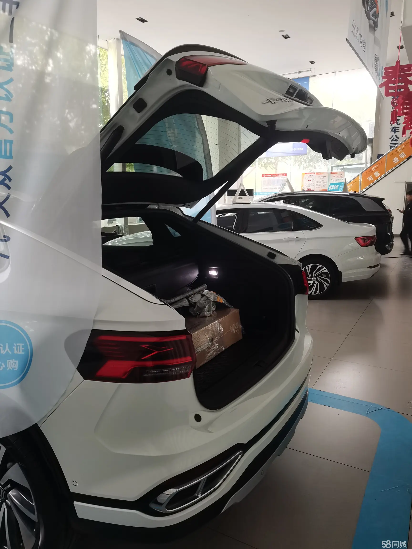 Volkswagen Tayron X 2021 immagine di auto #12