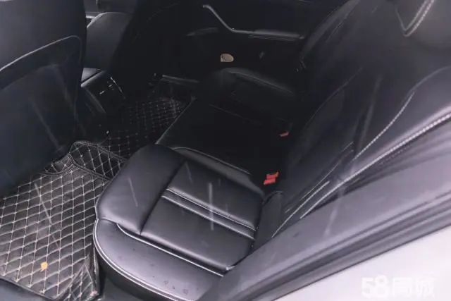 Skoda Octavia (Imported) 2024 car image #12