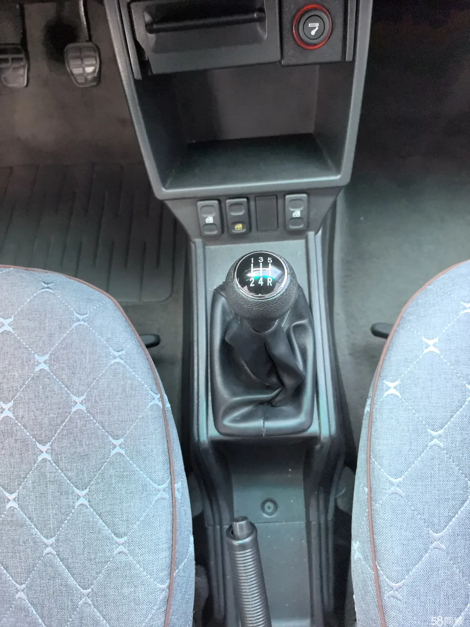 Volkswagen Santana Classic 2013 изображение автомобиля #12